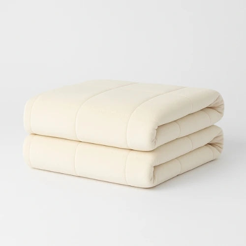 Couverture lestée de 9 kg crème pour 2 personnes pliée